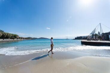 Elounda Bay Palace, A Member Of The Leading Hotels Of The World