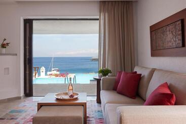 هتل Elounda Mare Relais & Chateaux