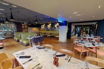 هتل Holiday Inn Milton Keynes Central, An Ihg