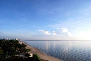 Hua Hin Grand Hotel And Plaza   Sha Extra Plus