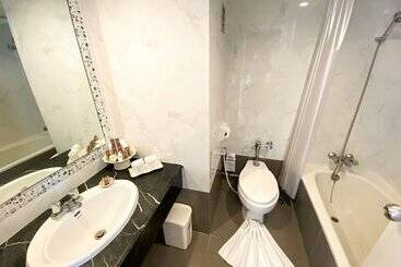 Hua Hin Grand Hotel And Plaza   Sha Extra Plus
