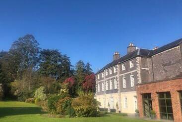 Maryborough Hotel & Spa