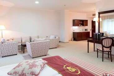 هتل Melia Grand Hermitage All Inclusive