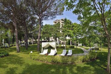 هتل Melia Grand Hermitage All Inclusive