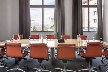 New Hotel Of Marseille   Vieux Port
