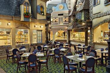 هتل Paris Las Vegas Resort & Casino