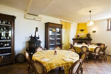 Hotel Poggio Del Sole