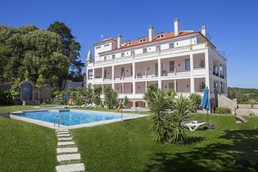 Hotel di Montagna Rural Mira Serra