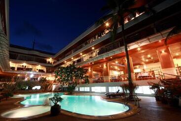 هتل Samui First House
