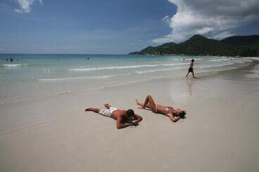 هتل Samui First House