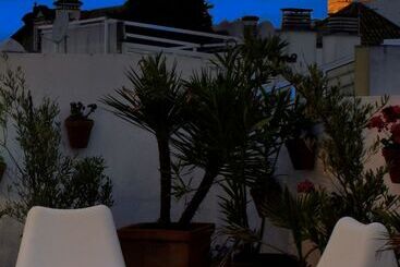 هتل Un Patio En Santa Cruz