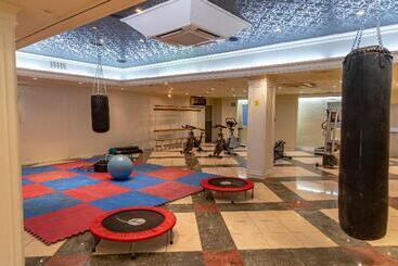 Nastasi Hotel & Spa