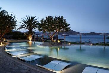 Porto Elounda Golf & Spa Resort, Six Senses Spa
