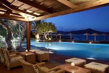 Porto Elounda Golf & Spa Resort, Six Senses Spa