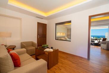 Porto Elounda Golf & Spa Resort, Six Senses Spa