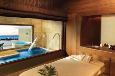 Porto Elounda Golf & Spa Resort, Six Senses Spa