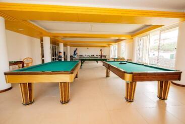Vila Baleira Suites