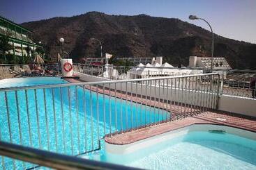 Apartamentos Los Veleros