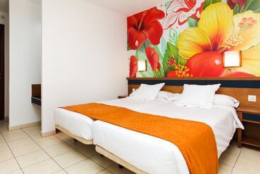 Apartamentos Palm Garden By Livvo