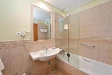 Apartamentos Vista Real