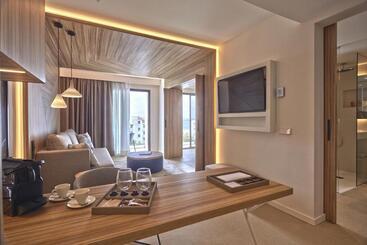 Bordoy Alcudia Port Suites