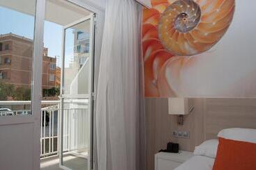 Bq Bulevar Peguera Hotel   Adults Only