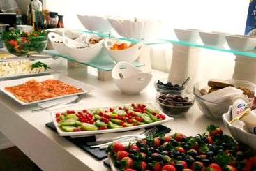 Galeon Suites