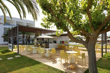 استراحتگاه Grand Palladium Select Palace Ibiza