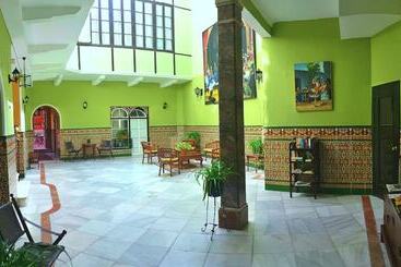 هتل Al Andalus Jerez