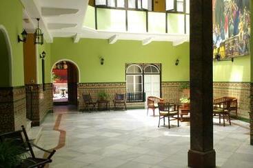 هتل Al Andalus Jerez