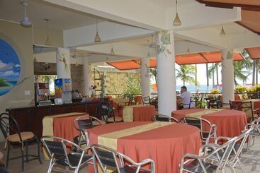 هتل Balcon Del Mar Beach Front