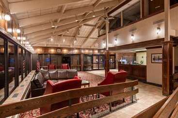 Best Western Plus Portsmouth Hotel & Suites