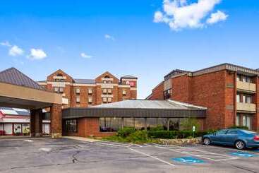 Best Western Plus Portsmouth Hotel & Suites
