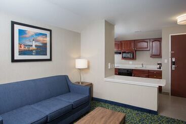 Best Western Plus Portsmouth Hotel & Suites