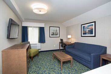 Best Western Plus Portsmouth Hotel & Suites