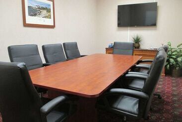 Best Western Plus Portsmouth Hotel & Suites