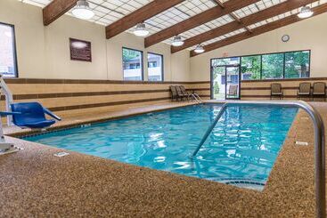Best Western Plus Portsmouth Hotel & Suites