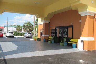 هتل Best Western Plus Sanford Airport/lake Mary