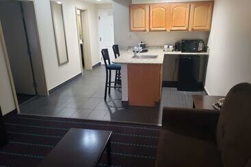 هتل Best Western Plus Sanford Airport/lake Mary