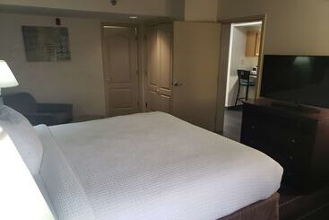 هتل Best Western Plus Sanford Airport/lake Mary
