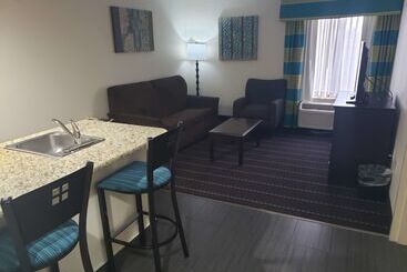 هتل Best Western Plus Sanford Airport/lake Mary
