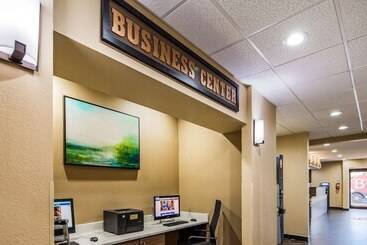 هتل Best Western Plus Sanford Airport/lake Mary