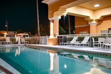 هتل Best Western Plus Sanford Airport/lake Mary