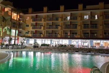هتل Chatur Costa Caleta