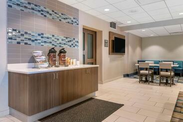 هتل Comfort Inn & Suites Melbourneviera