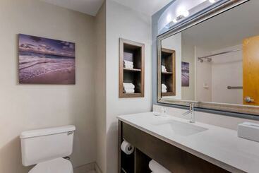 هتل Comfort Inn & Suites Melbourneviera