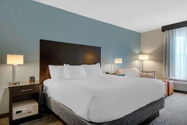 هتل Comfort Inn & Suites Melbourneviera