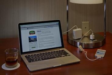 هتل Courtyard By Marriott Providence Warwick
