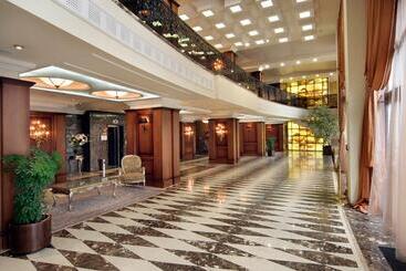 ホテル Mercure Sofia City