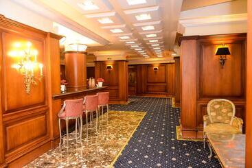 ホテル Mercure Sofia City